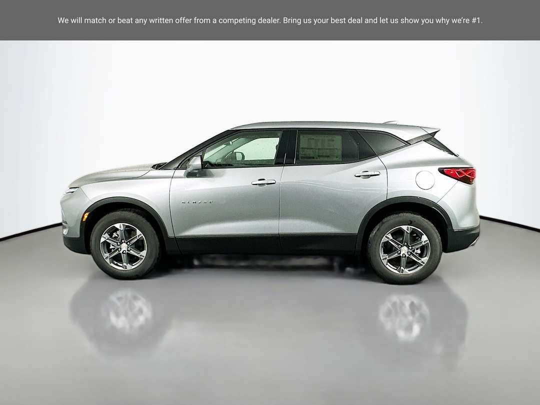 2025 Chevrolet Blazer LT - Image 5