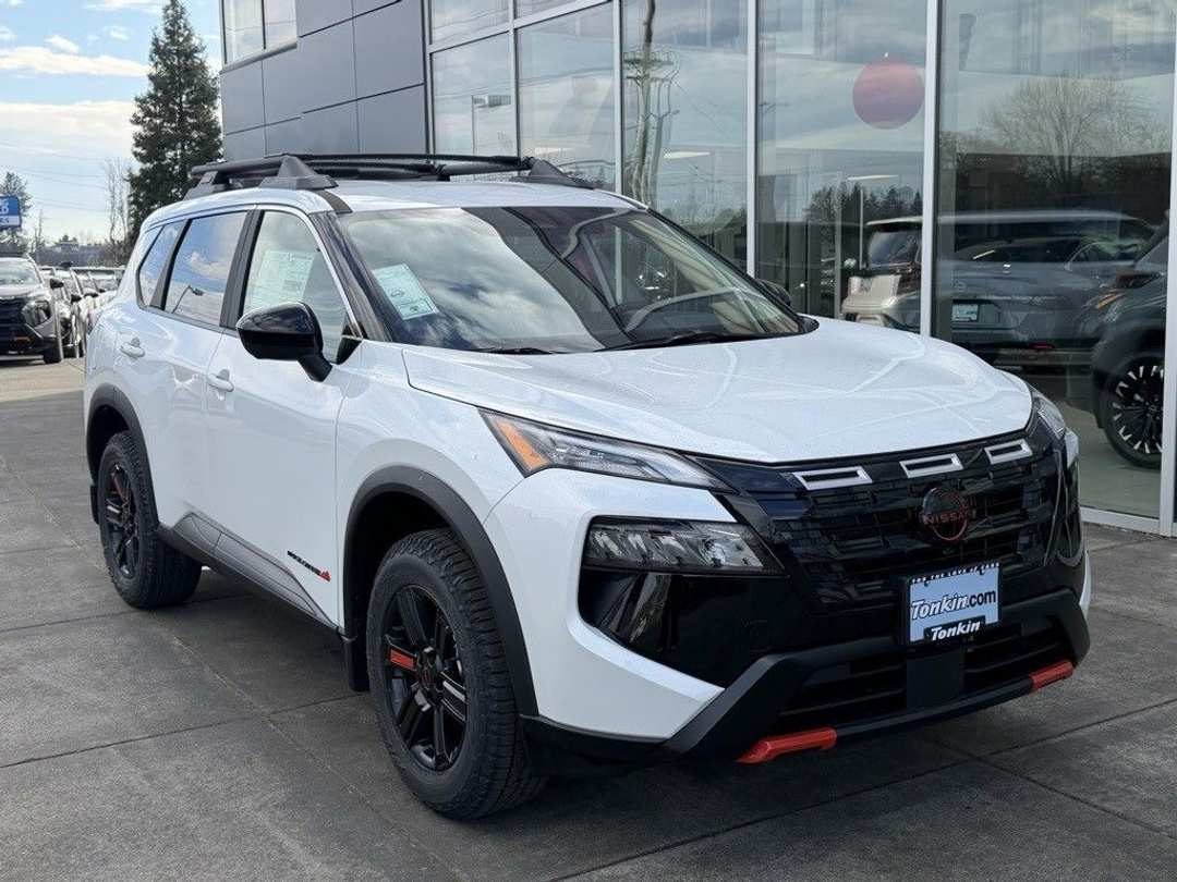 2026 Nissan Rogue Rock Creek - Image 2