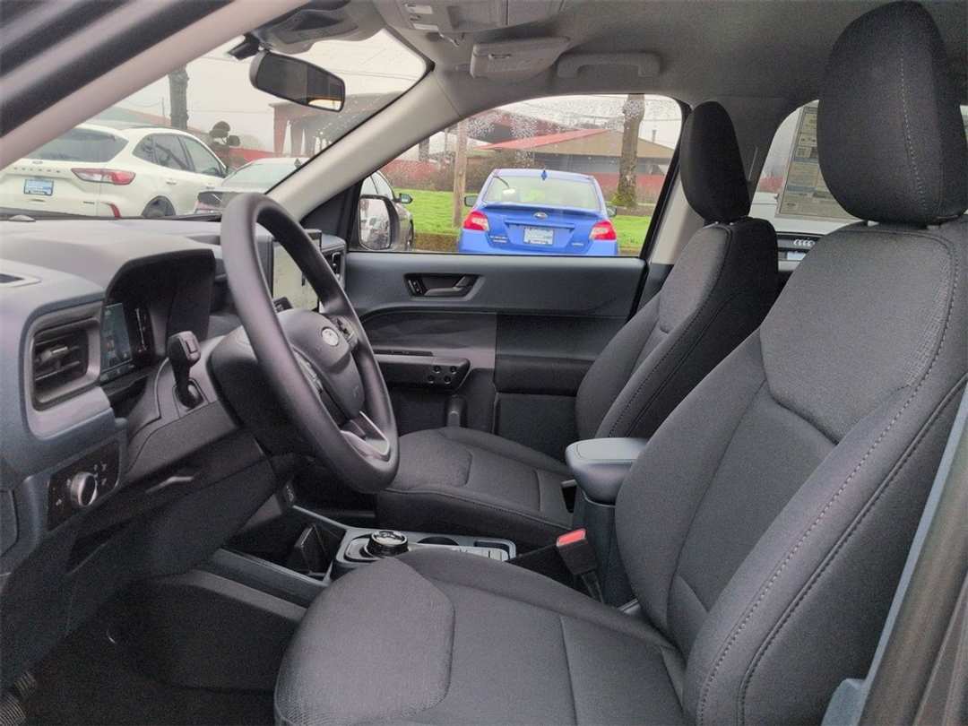 2026 Ford Maverick XL - Image 13