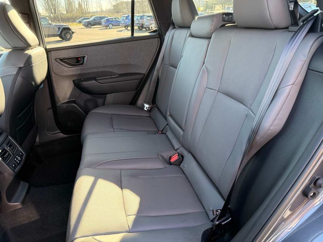 2026 Subaru Outback Limited - Image 18