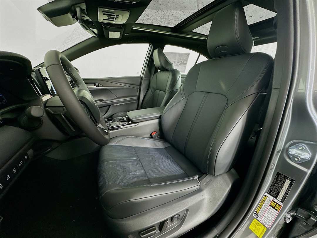 2026 Toyota Camry XSE - Image 22