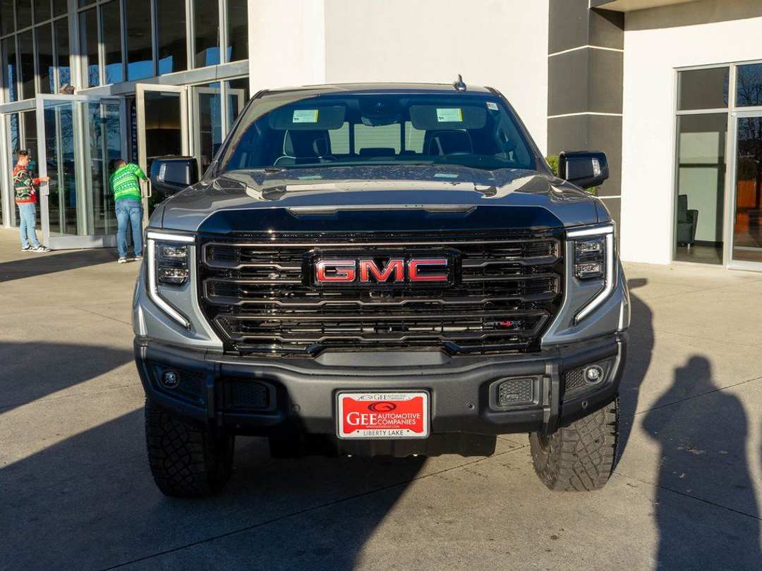 2026 GMC Sierra 1500 AT4X - Image 2