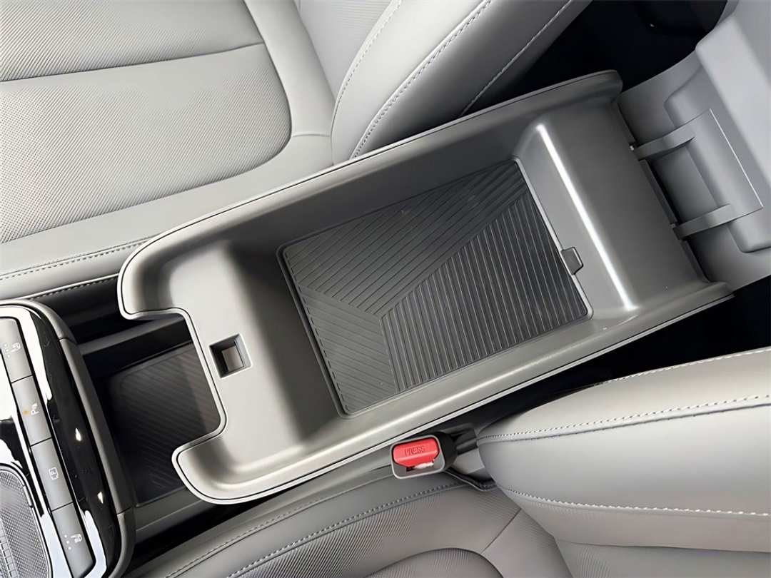 2026 Hyundai Ioniq 5 SEL - Image 26