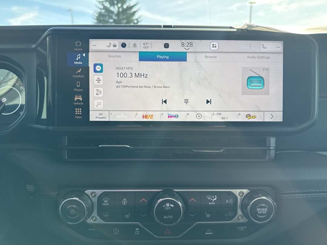 2026 Jeep Gladiator Mojave - Image 20