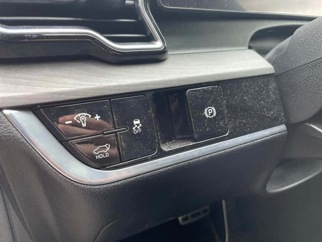 2023 Kia Sportage XPro - Image 11