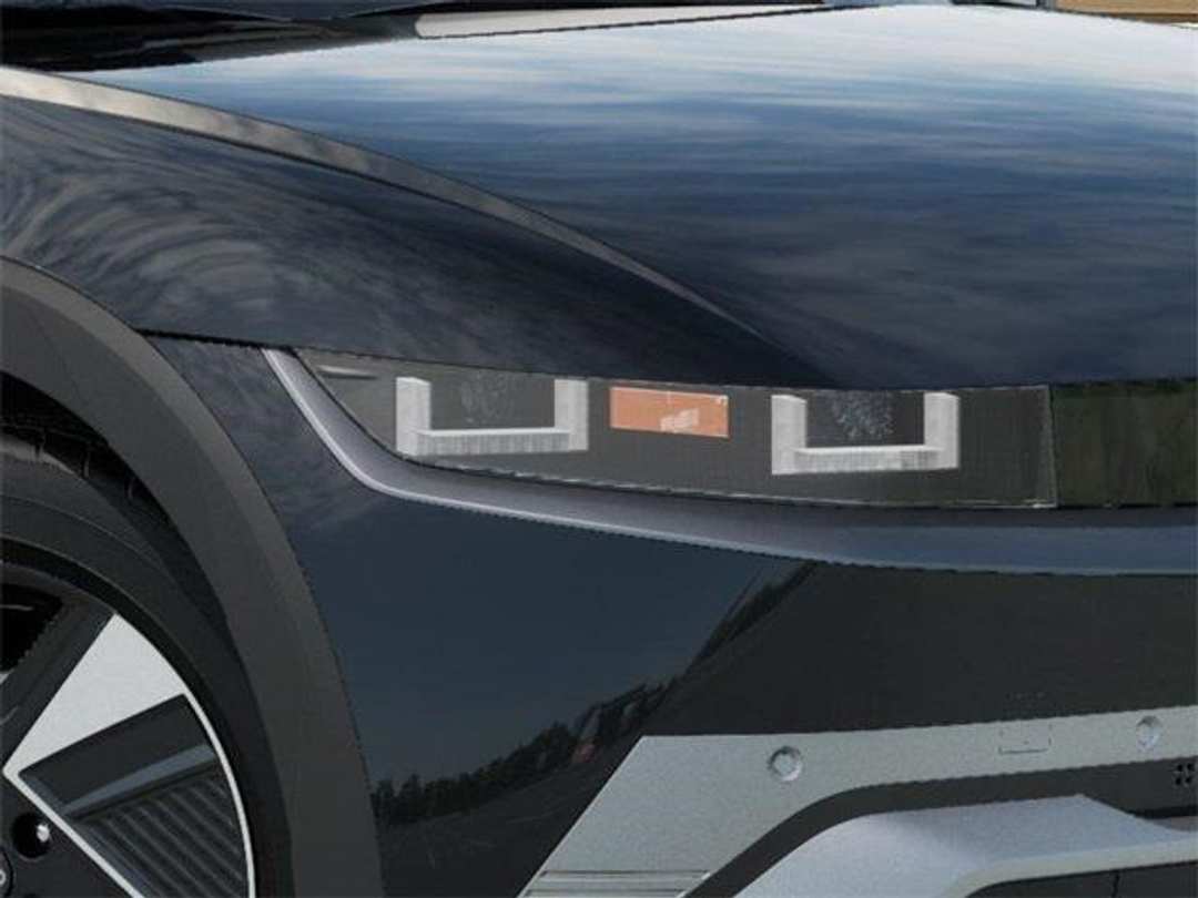 2026 Hyundai Ioniq 5 SEL - Image 9