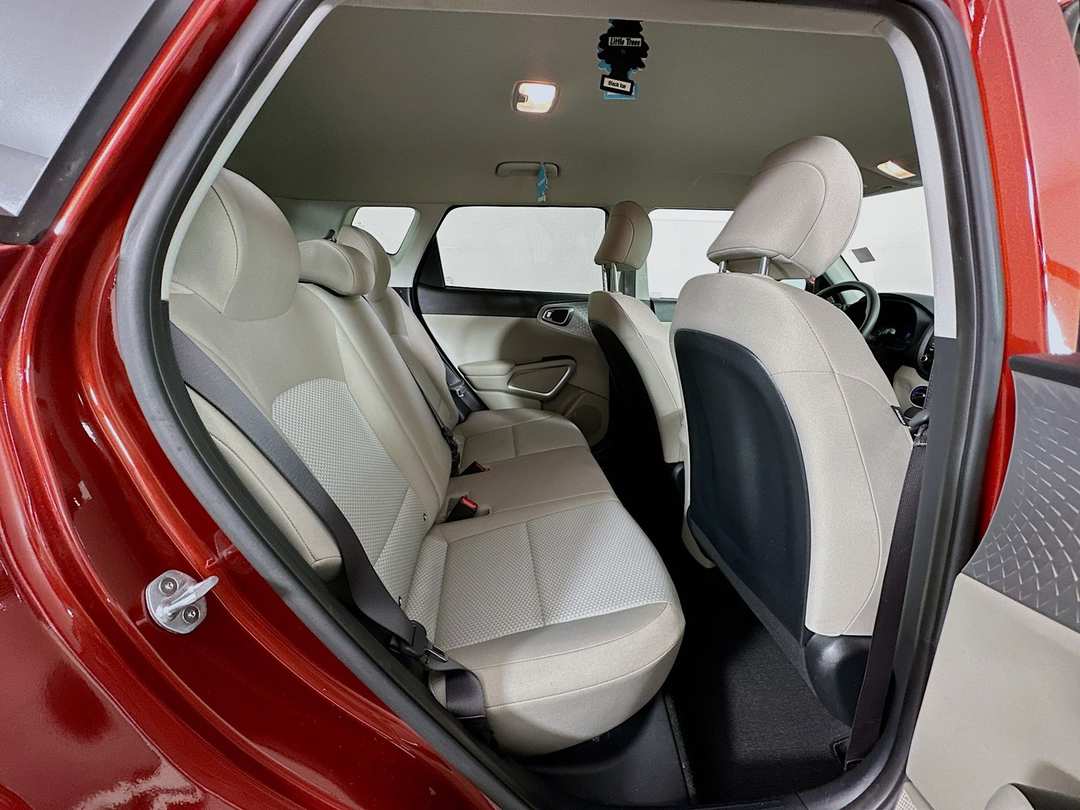 2020 Kia Soul LX - Image 26