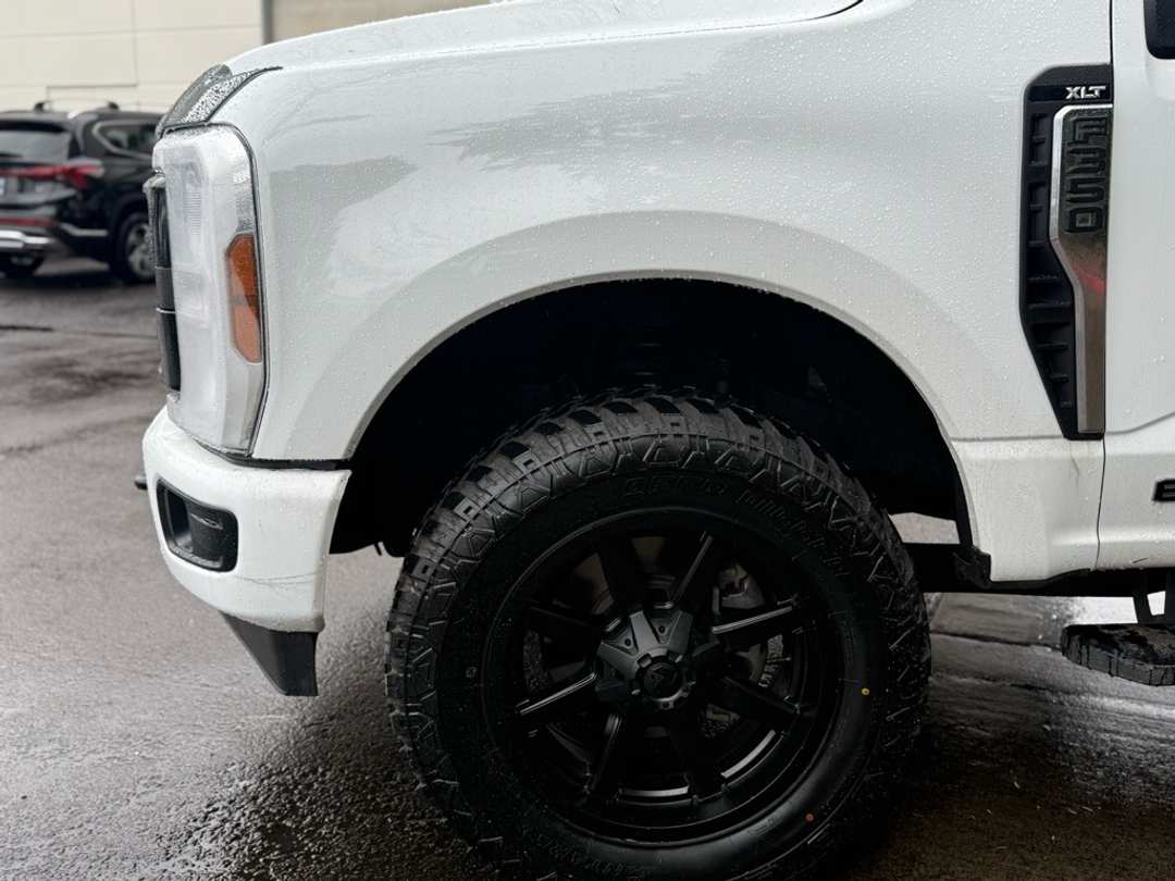 2024 Ford F-350Sd Lariat - Image 7