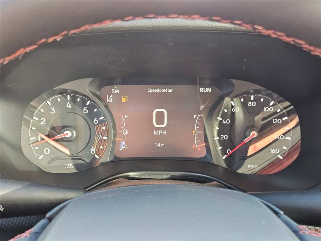 2026 Jeep Compass Trailhawk - Image 16