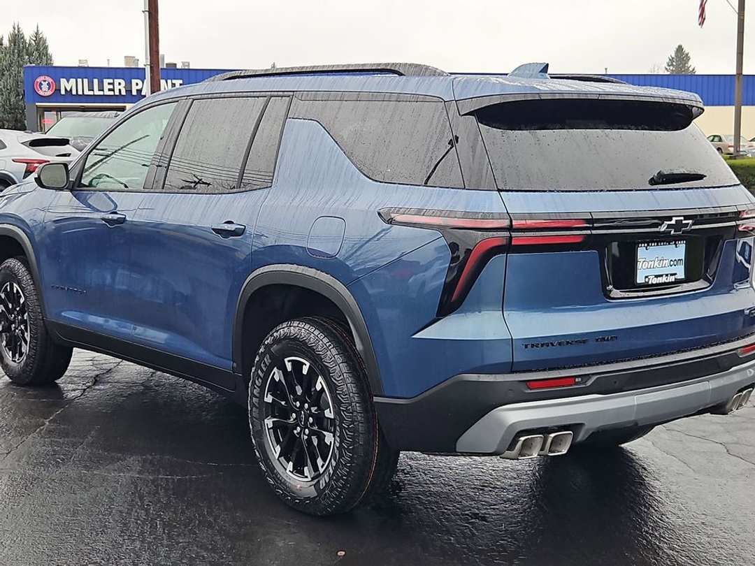 2026 Chevrolet Traverse Z71 - Image 4