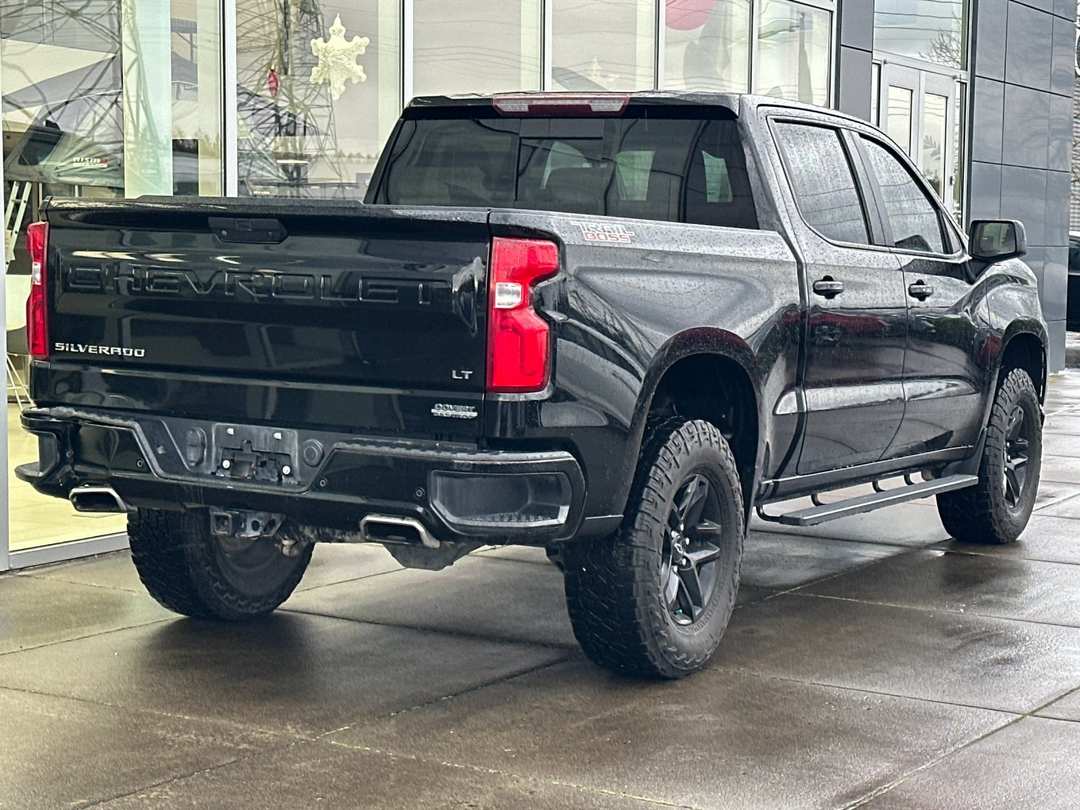 2020 Chevrolet Silverado 1500 LT Trail Boss - Image 3