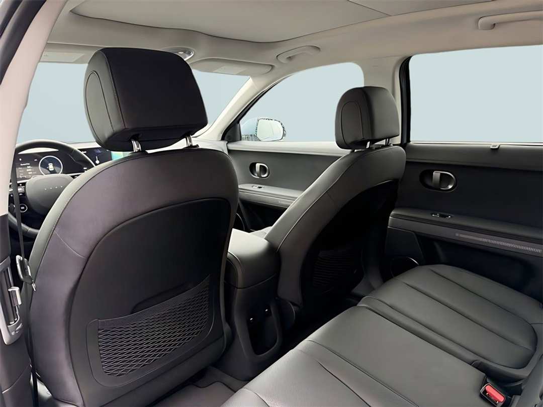 2026 Hyundai Ioniq 5 Limited - Image 32