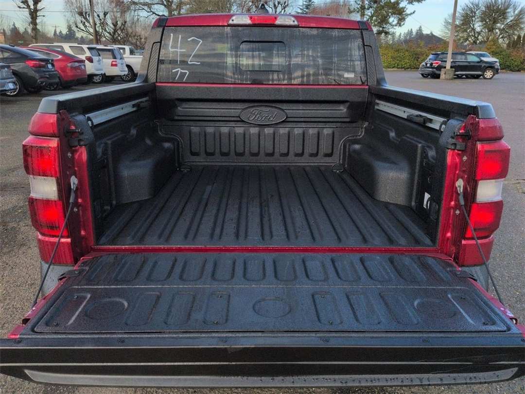 2026 Ford Maverick Lariat - Image 26