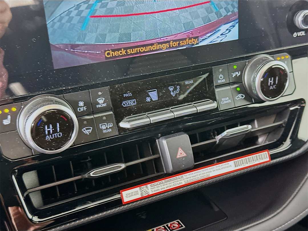 2026 Toyota Highlander XSE - Image 16