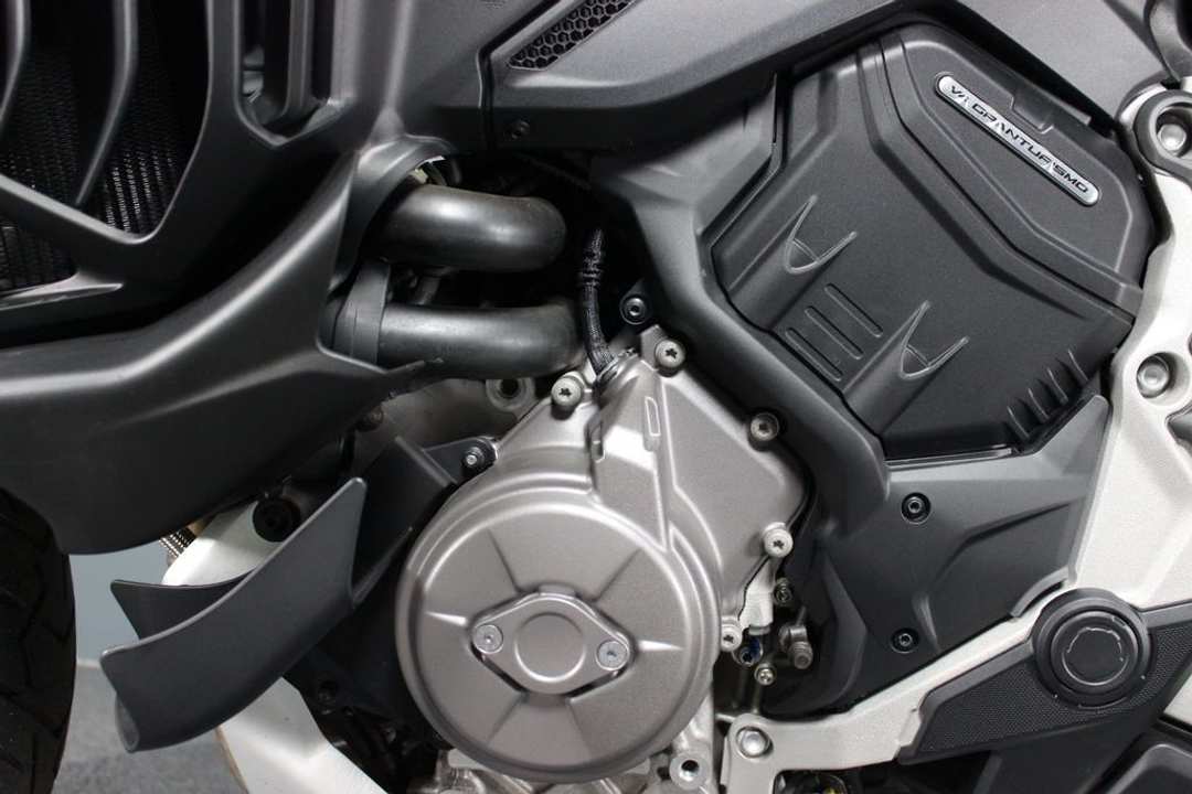 2022 Ducati Multistrada V4 S Sport Full Alloy Wheels - Image 13