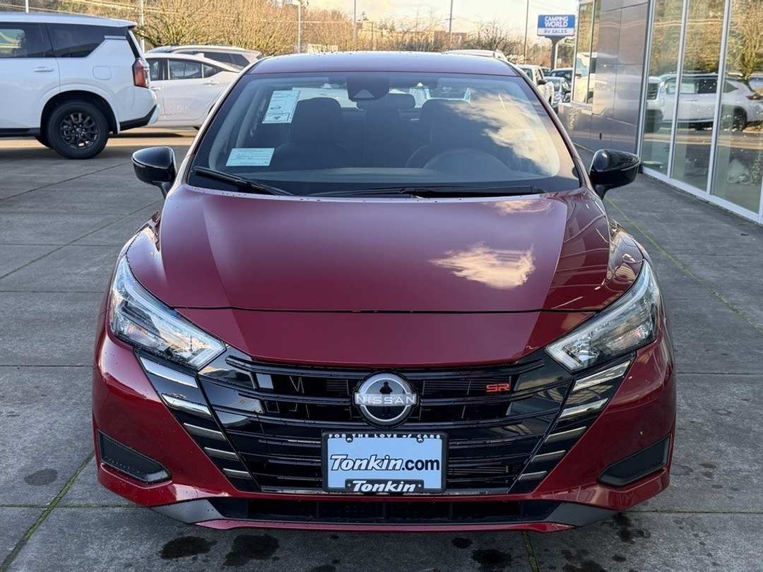 2025 Nissan Versa 1.6 SR - Image 3