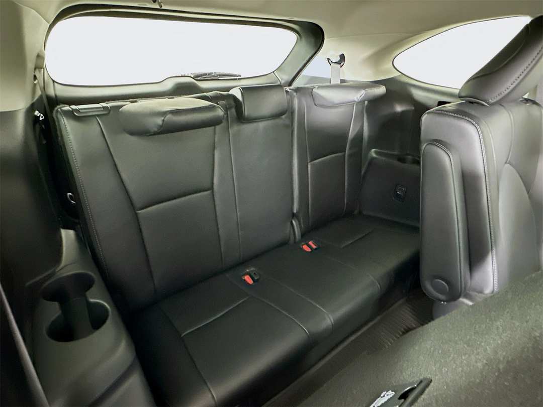 2026 Toyota Highlander Limited - Image 29