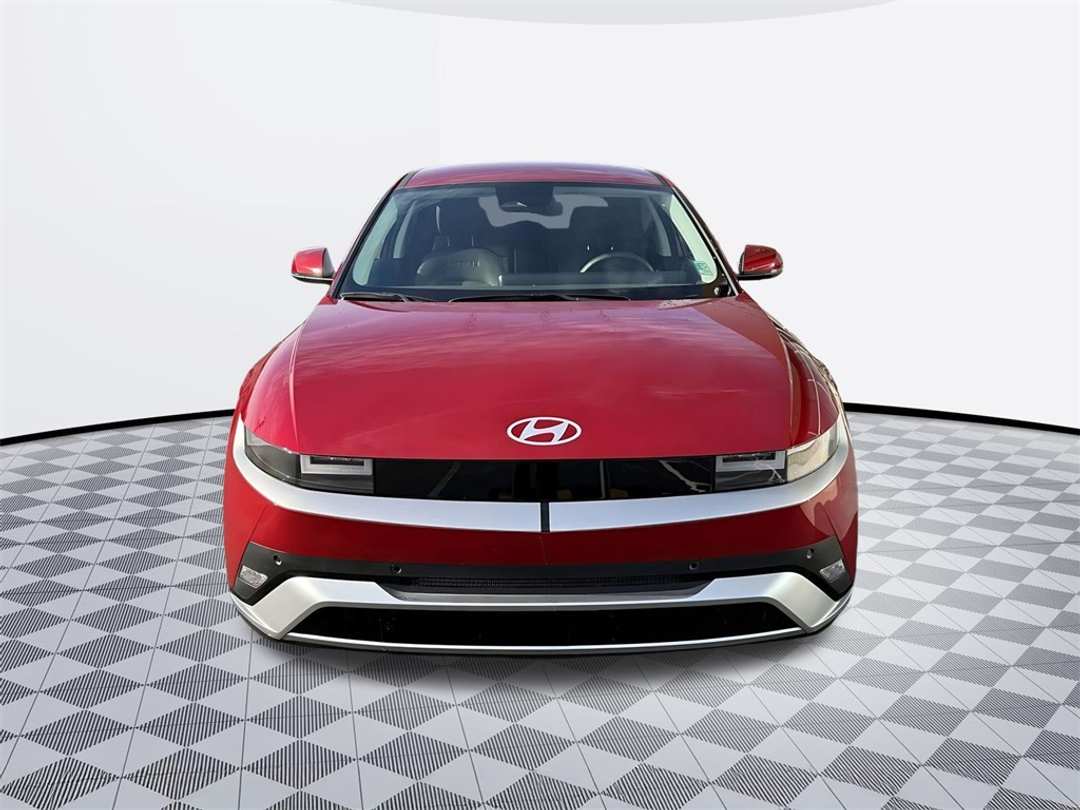 2026 Hyundai Ioniq 5 SEL - Image 3