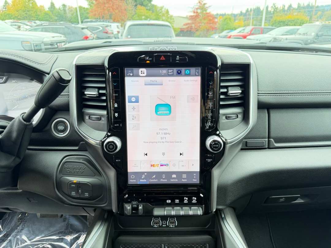 2026 Ram 2500 Laramie - Image 19