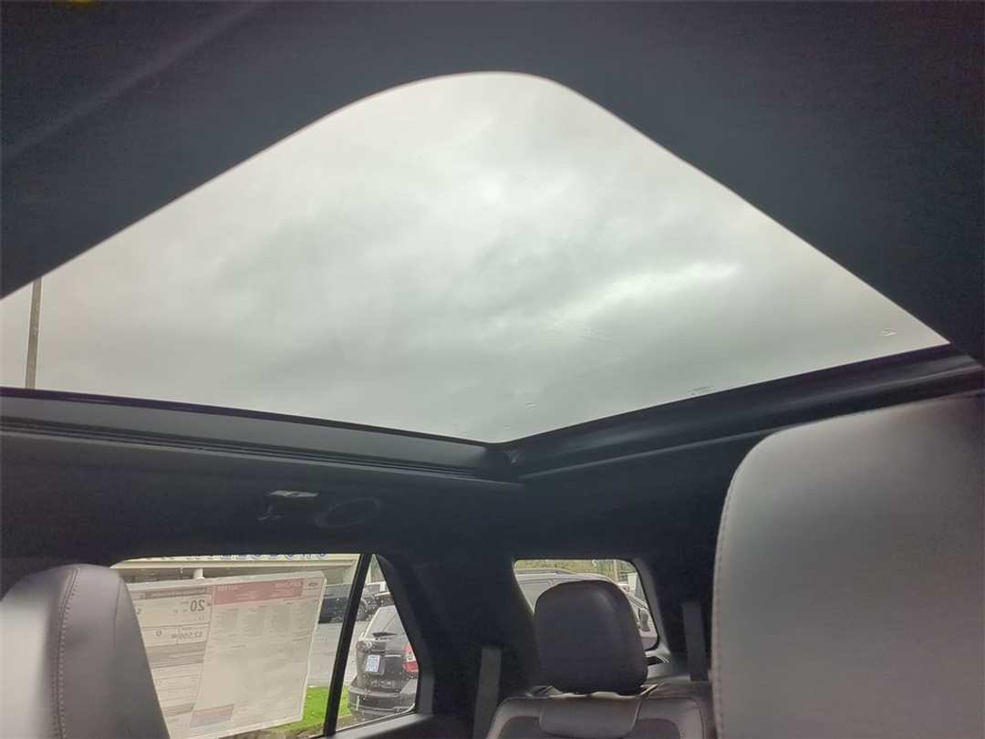 2026 Ford Explorer ST - Image 22