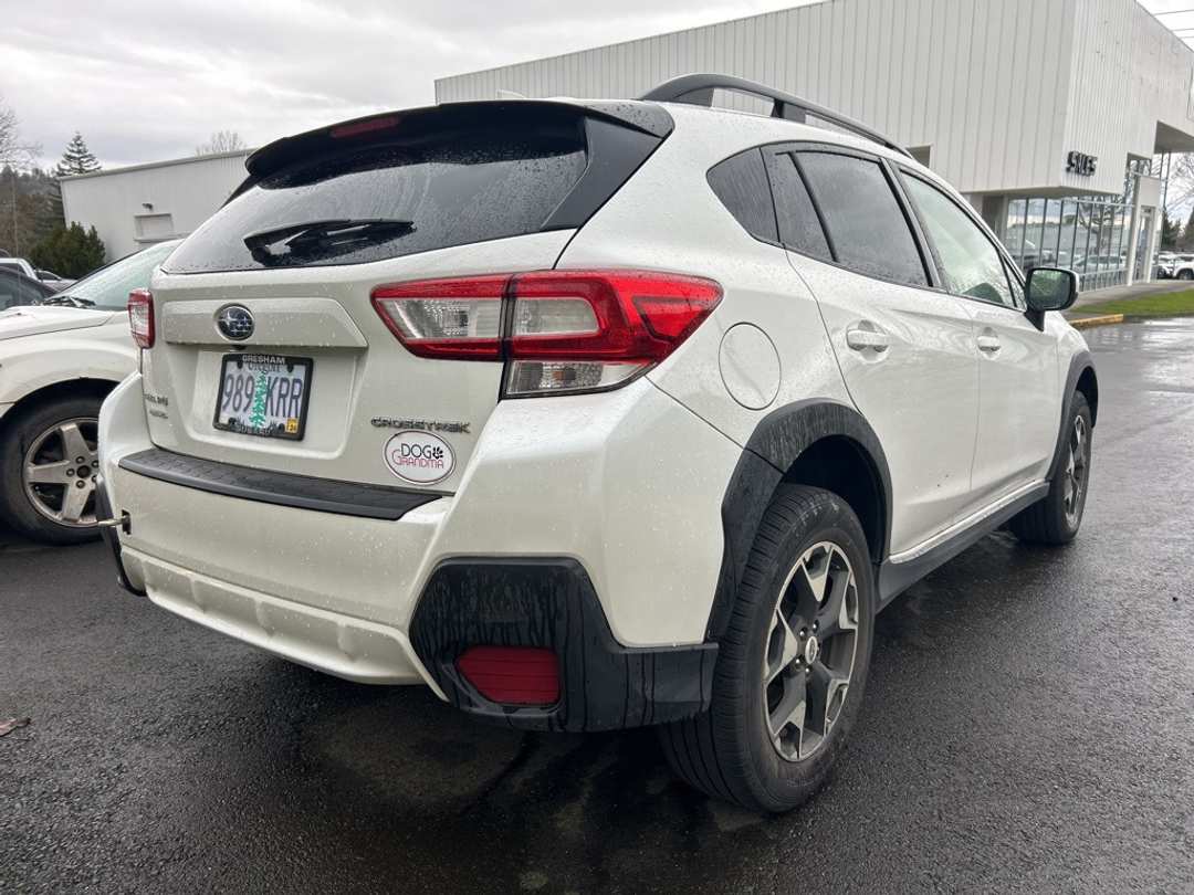 2018 Subaru Crosstrek 2.0i Premium - Image 2