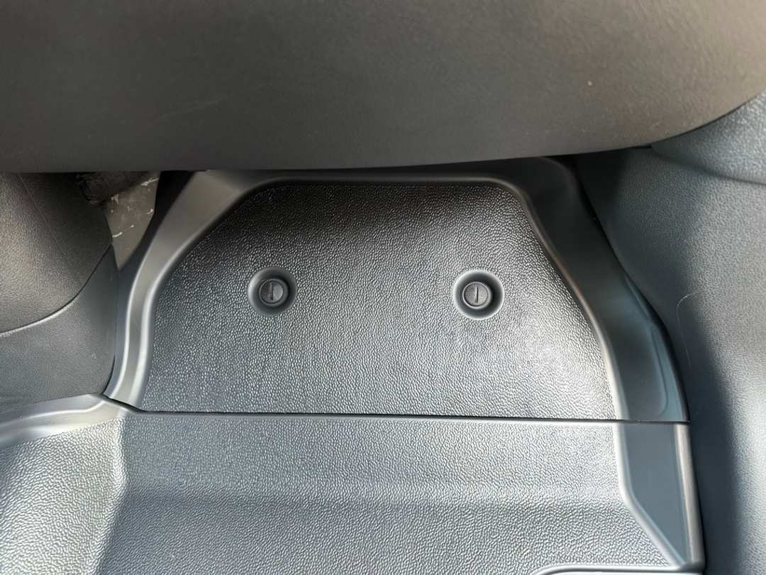 2025 Mercedes-Benz Sprinter 2500 Passenger 144 WB - Image 19