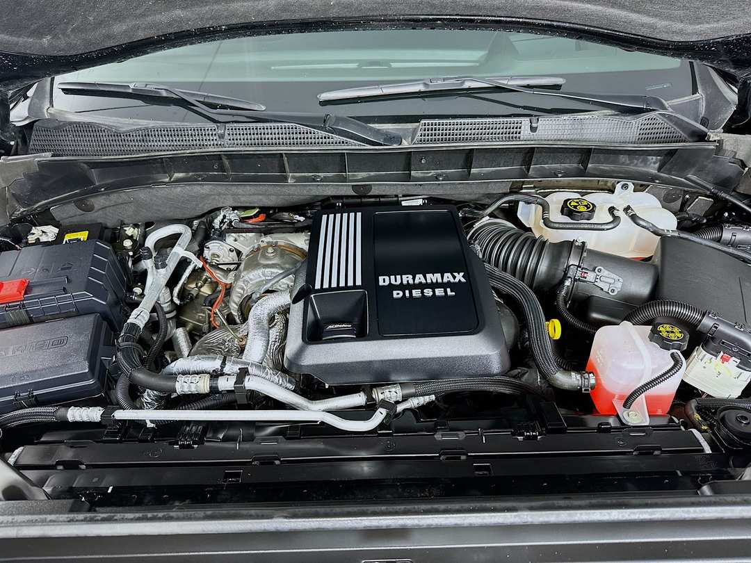 2024 GMC Sierra 1500 Denali - Image 33