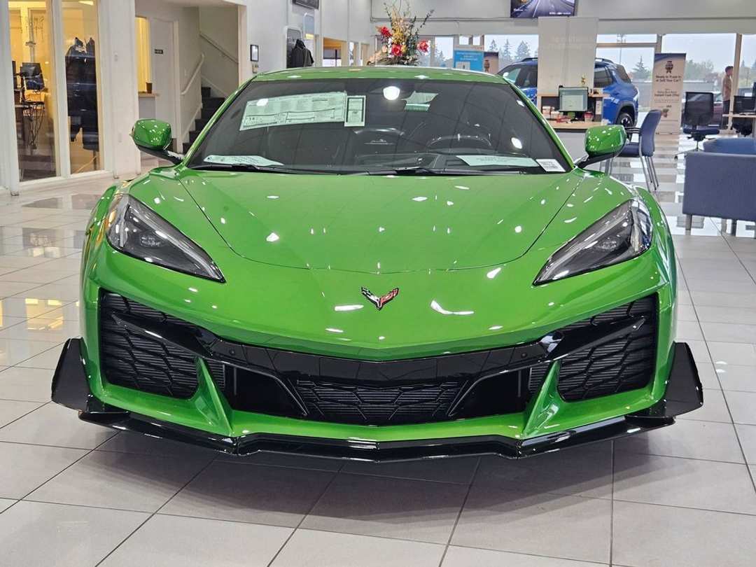 2026 Chevrolet Corvette Z06 - Image 9