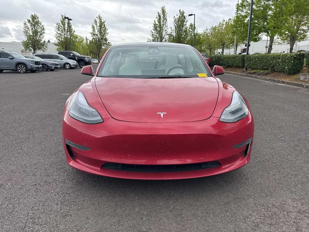 2023 Tesla Model 3 Performance - Image 2