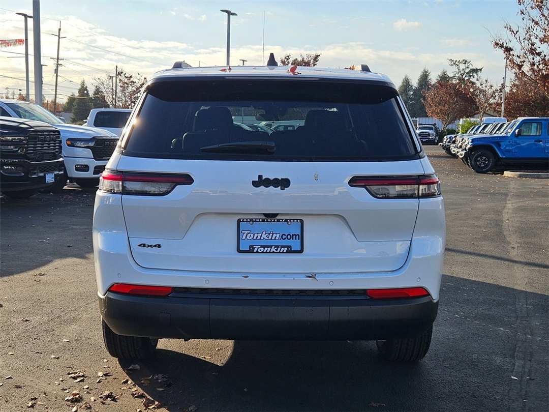 2025 Jeep Grand Cherokee L Altitude X - Image 5