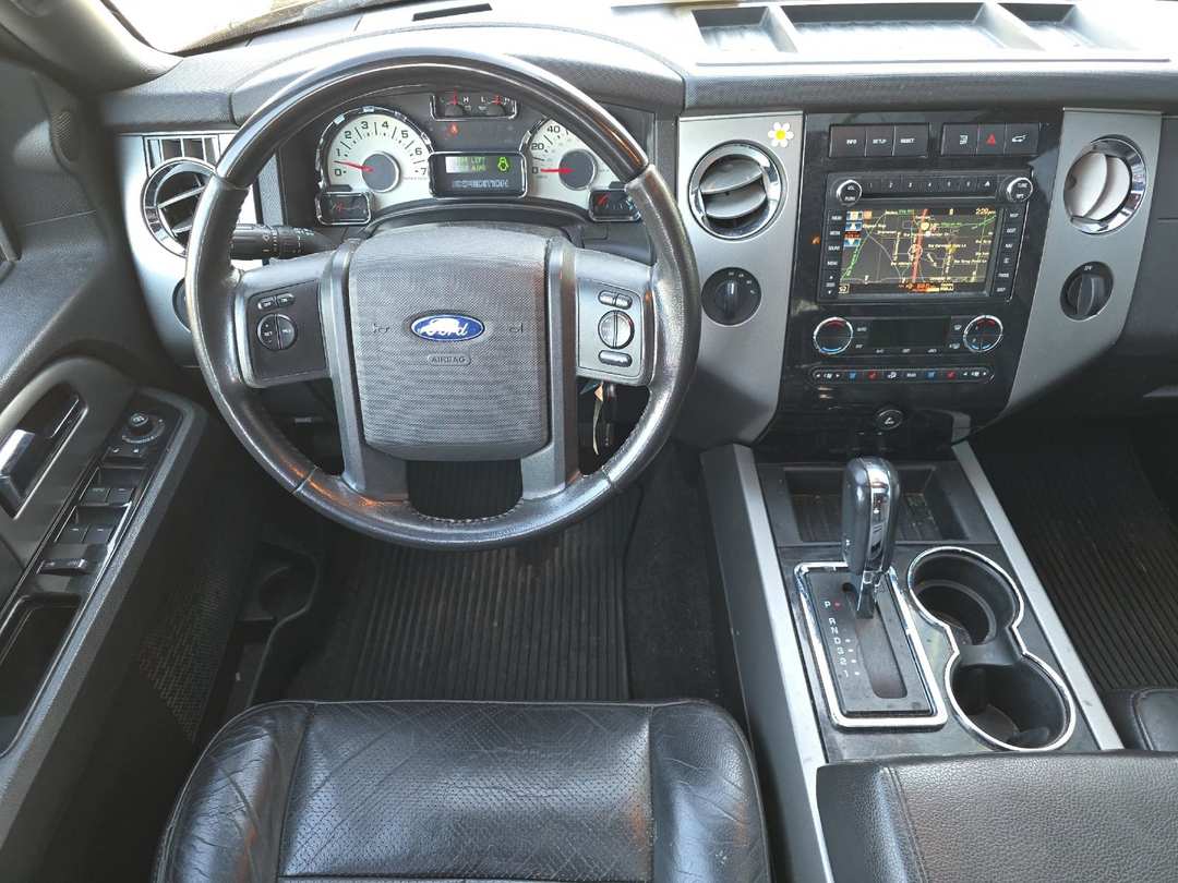 2013 Ford Expedition El Limited - Image 13