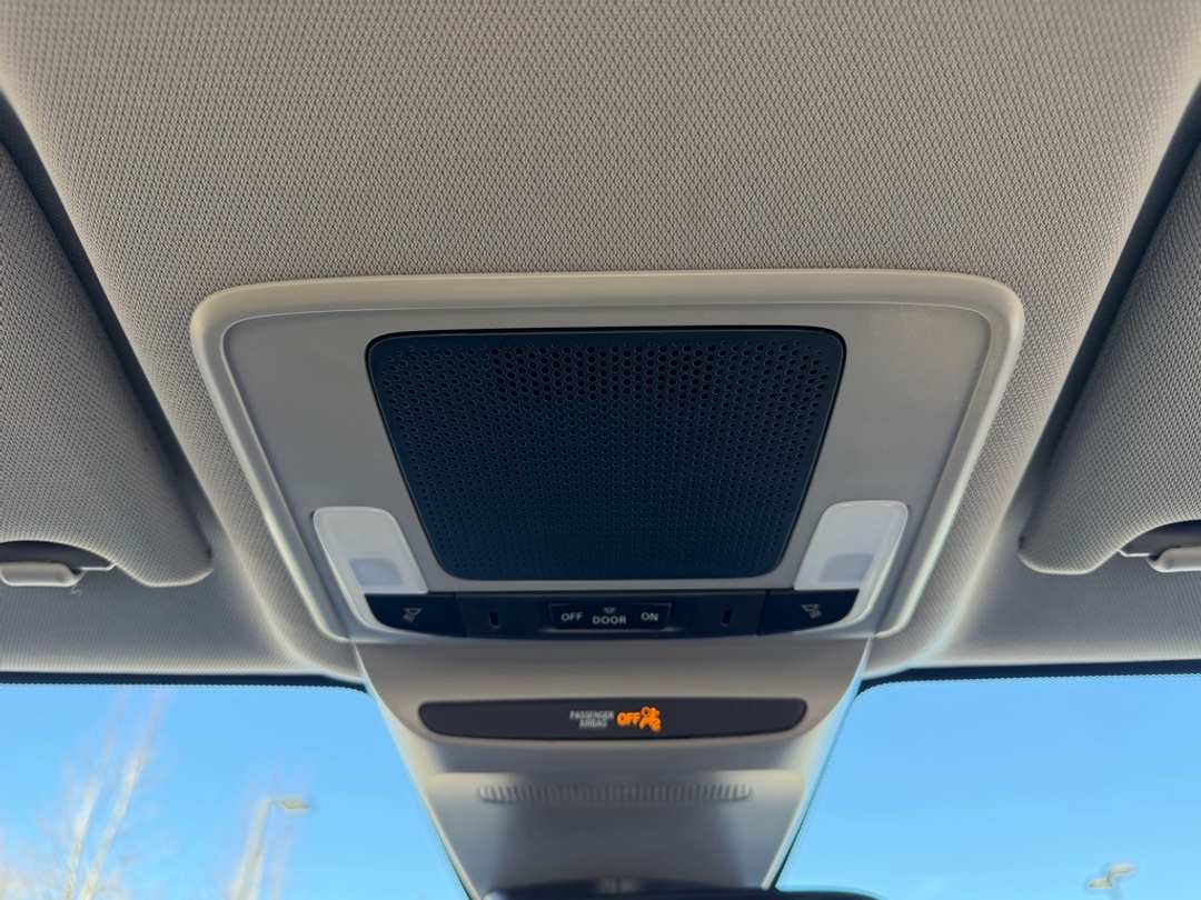 2025 Honda HR-V LX - Image 29