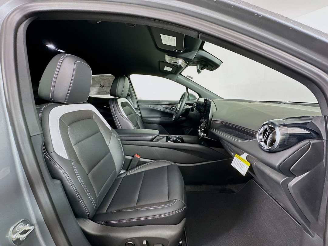 2026 Chevrolet Blazer Ev LT - Image 28