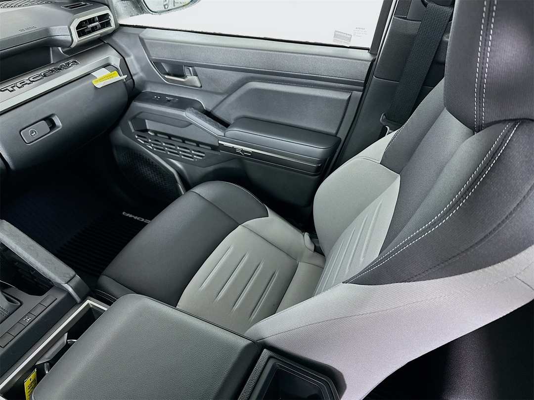 2025 Toyota Tacoma TRD OffRoad - Image 23