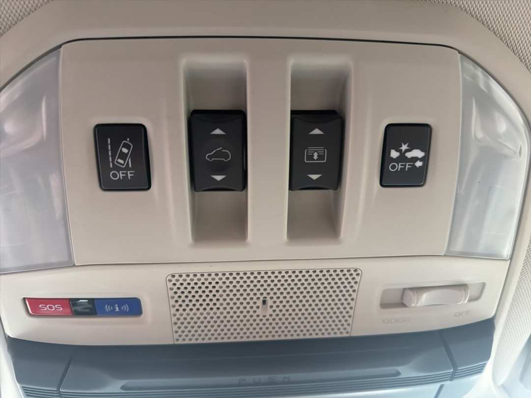 2022 Subaru Ascent Limited - Image 41