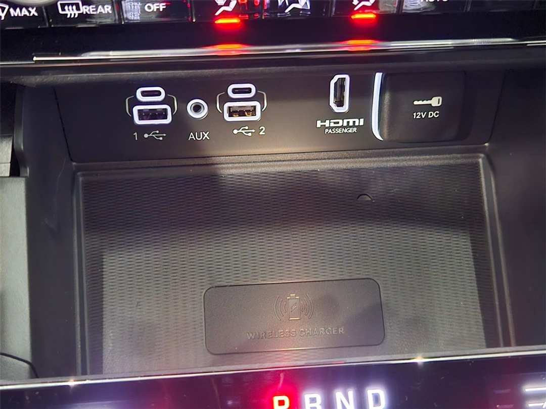 2025 Jeep Grand Cherokee Summit - Image 26