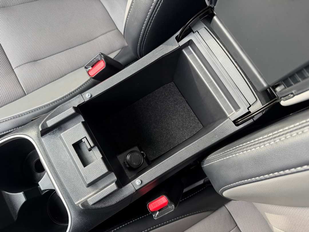 2022 Subaru Outback Limited - Image 27