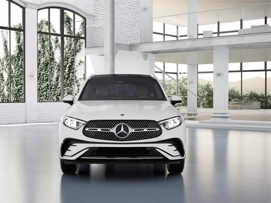 2025 Mercedes-Benz GLC GLC 300 - Image 8
