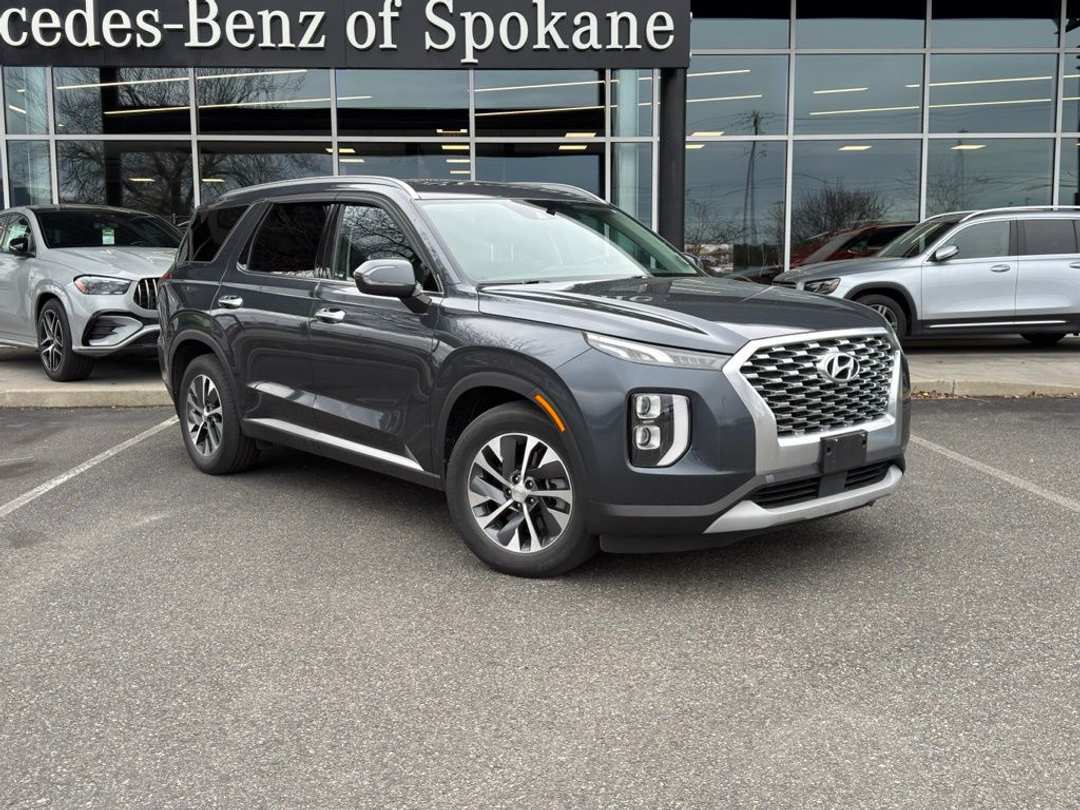 2020 Hyundai Palisade SEL - Image 2