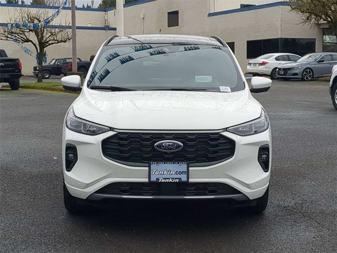 2024 Ford Escape STLine Elite - Image 8