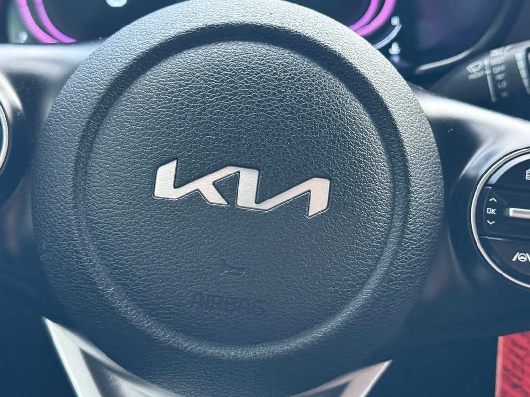 2024 Kia Soul LX - Image 30