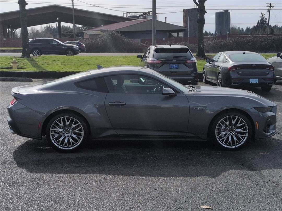 2025 Ford Mustang GT Premium - Image 6