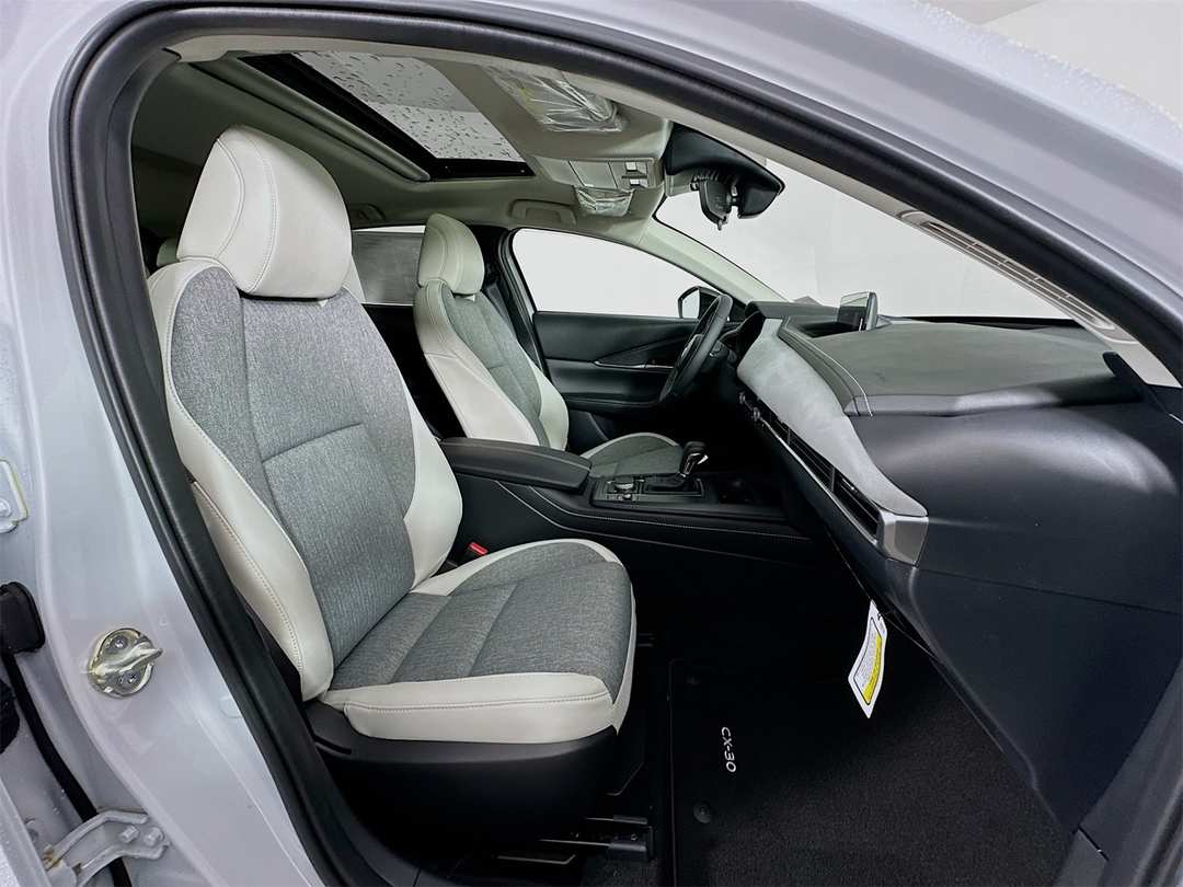 2026 MAZDA Cx-30 2.5 S Aire Edition - Image 29