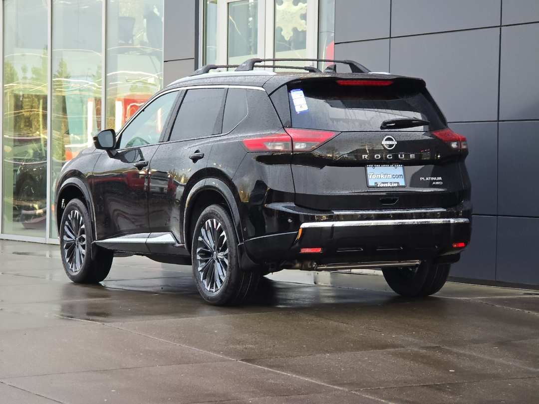 2026 Nissan Rogue Platinum - Image 5