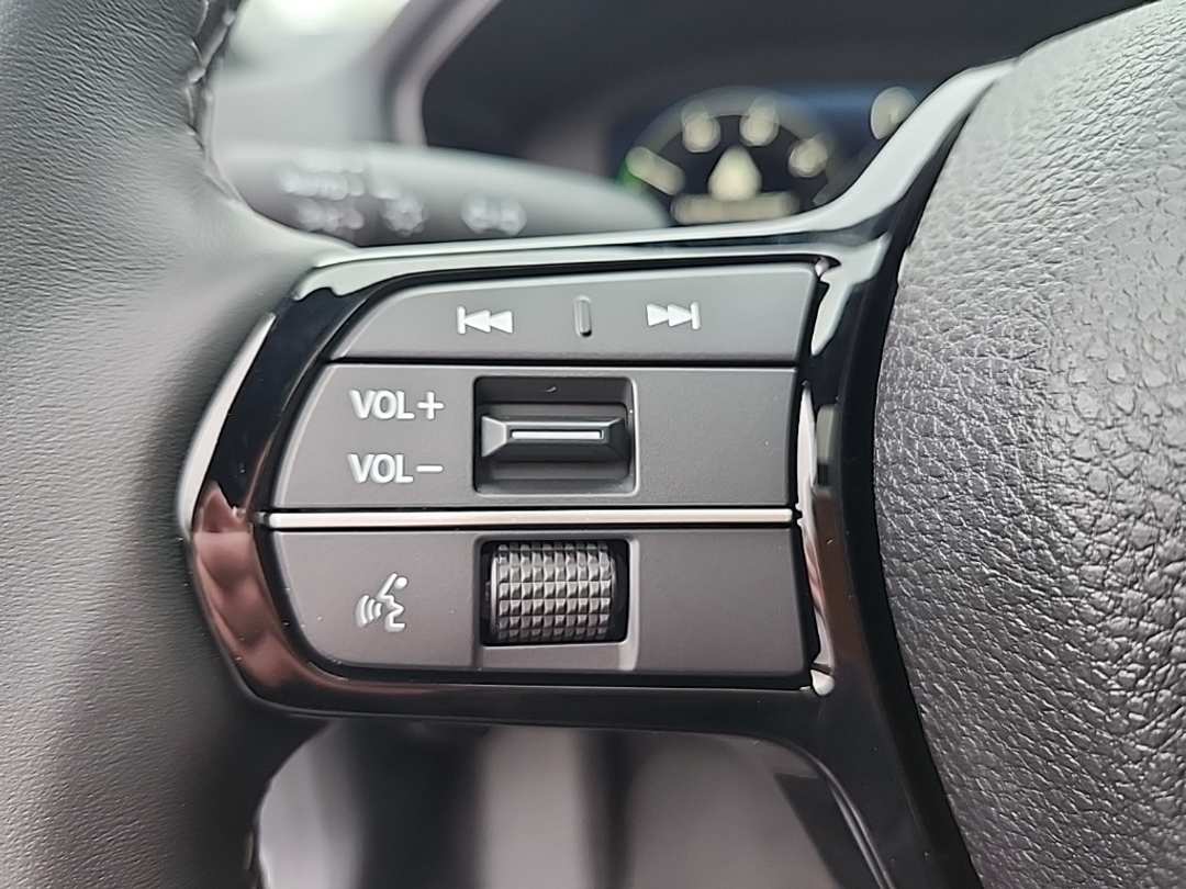 2026 Honda Civic Sport Touring - Image 13