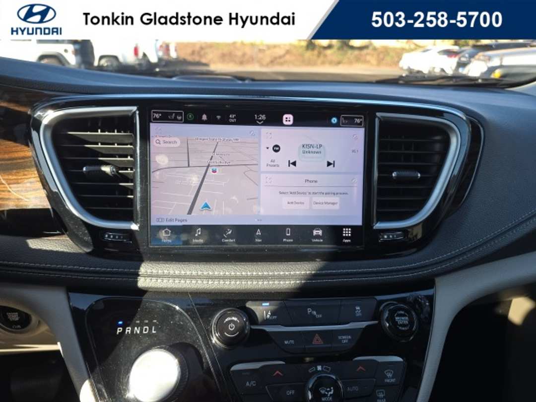 2023 Chrysler Pacifica Limited - Image 17