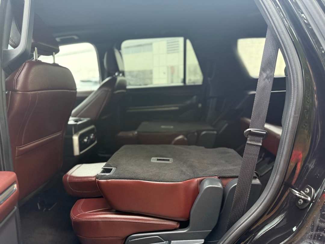 2023 Ford Expedition Limited - Image 30
