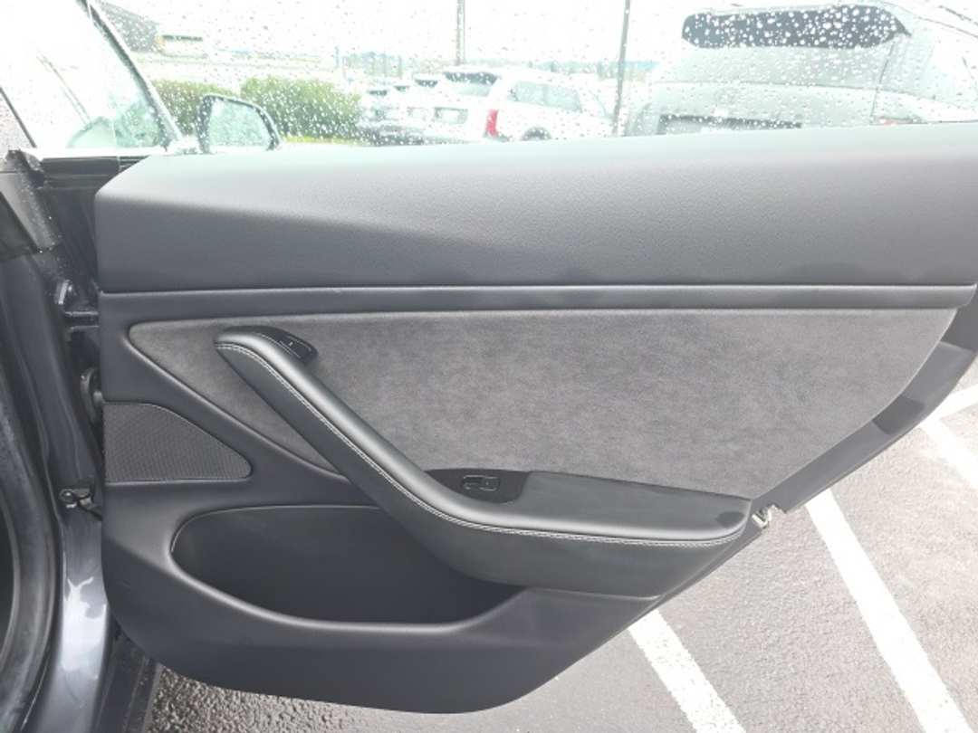 2019 Tesla Model 3 Long Range - Image 20