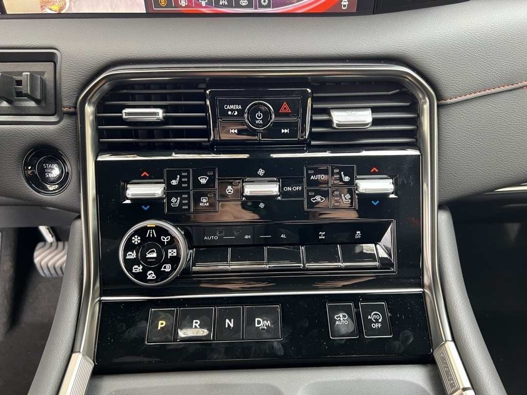 2026 Nissan Armada PRO4X - Image 22