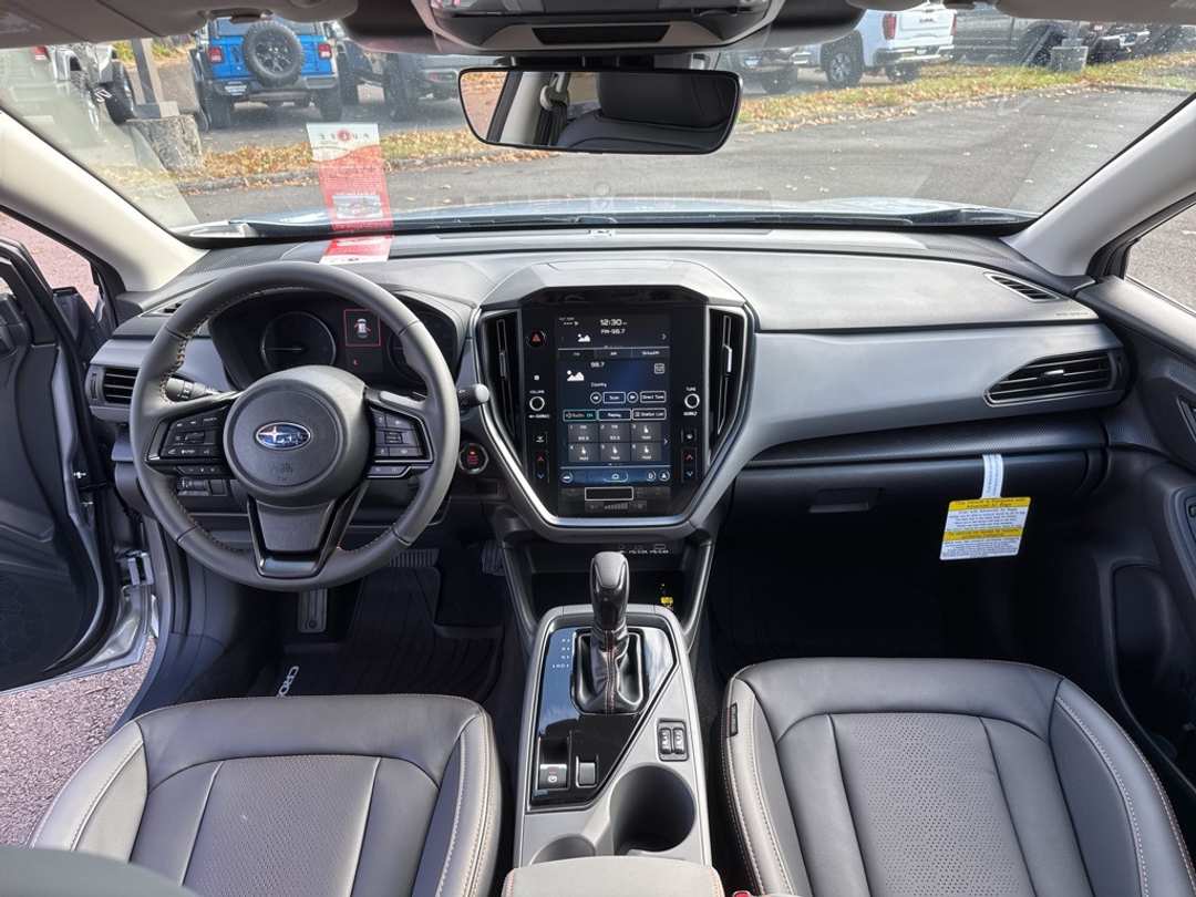 2025 Subaru Crosstrek Limited - Image 27